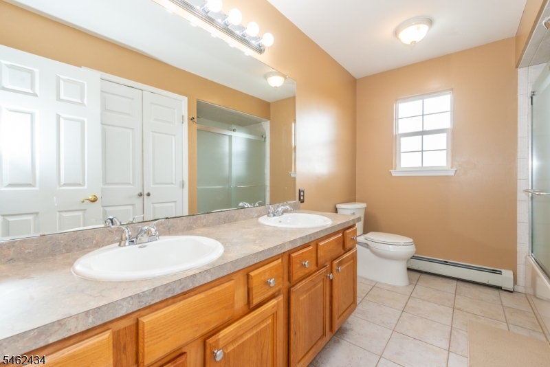 20 Carly Drive Wantage NJ 07461