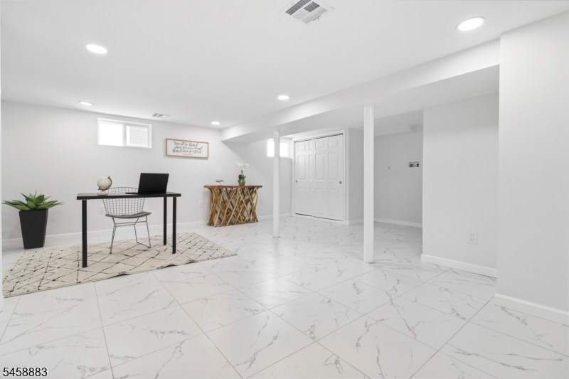 652 Passaic Avenue Kenilworth NJ 07033