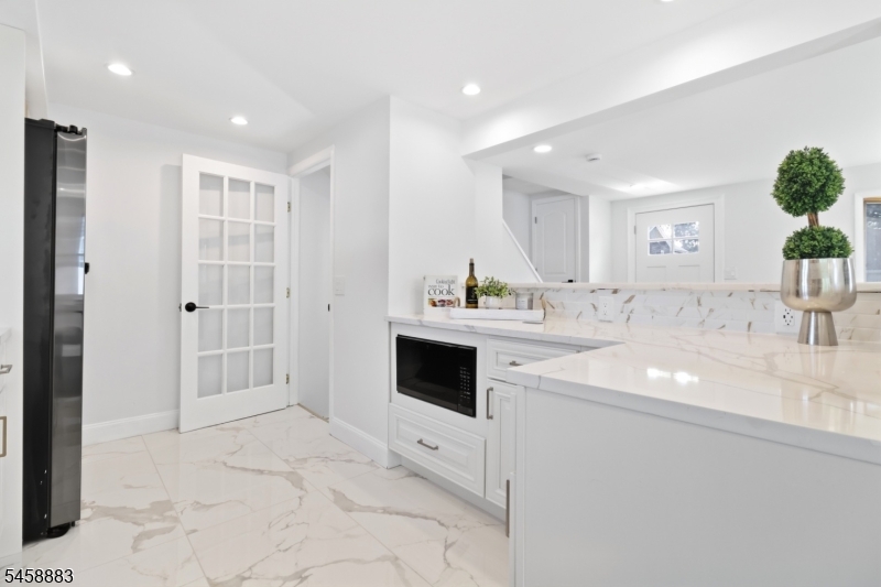 652 Passaic Avenue Kenilworth NJ 07033