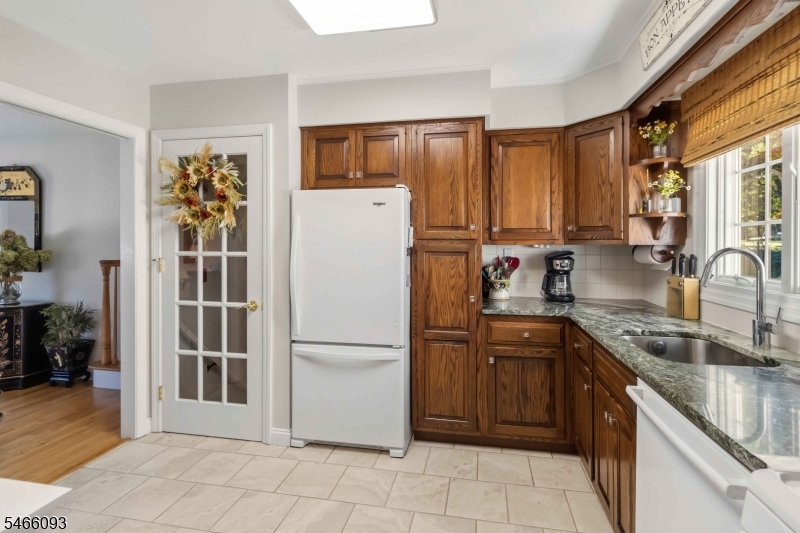 27 Salem Drive Hanover NJ 07981