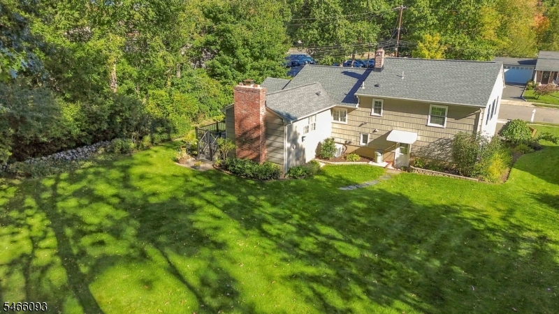 27 Salem Drive Hanover NJ 07981