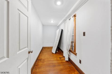 88 Woodbridge Avenue Woodbridge NJ 07077