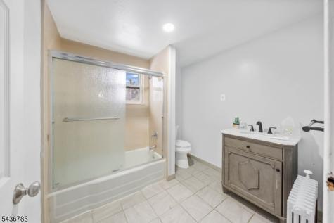 88 Woodbridge Avenue Woodbridge NJ 07077