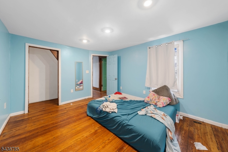 88 Woodbridge Avenue Woodbridge NJ 07077