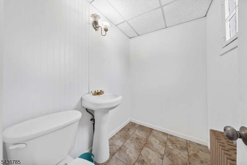 88 Woodbridge Avenue Woodbridge NJ 07077