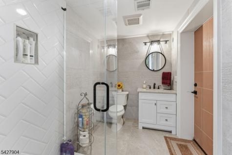 281 Beaufort Avenue Livingston NJ 07039