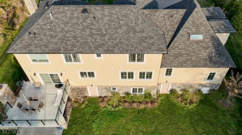281 Beaufort Avenue Livingston NJ 07039