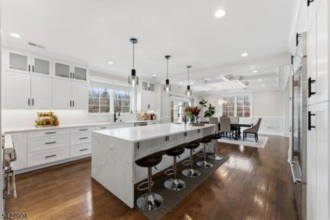 281 Beaufort Avenue Livingston NJ 07039