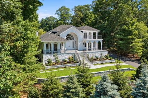 244 Park Avenue North Caldwell NJ 07006
