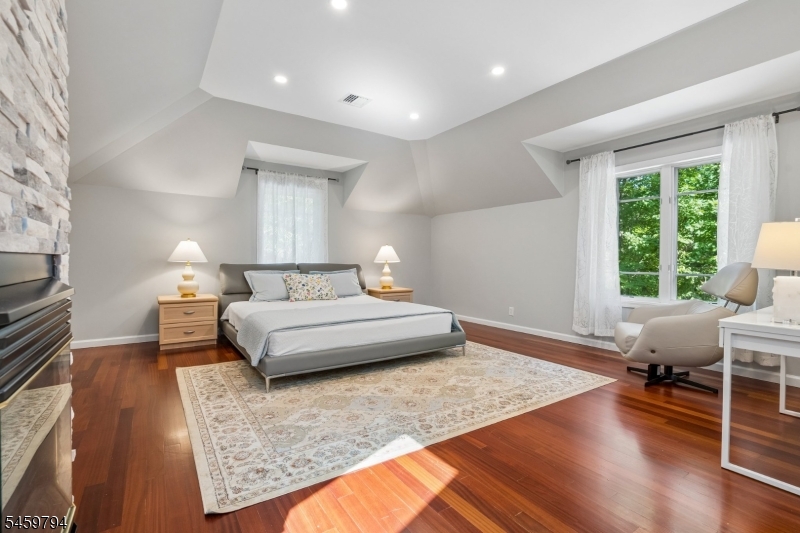 510 Openaki Road Denville NJ 07834