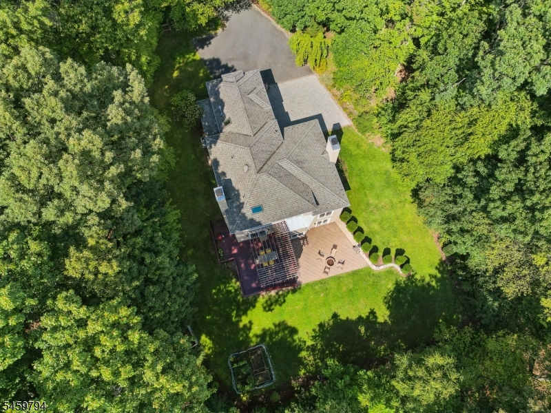 510 Openaki Road Denville NJ 07834