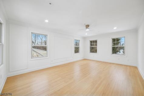 6 Colony Drive North Caldwell NJ 07006