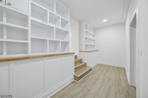 6 Colony Drive North Caldwell NJ 07006
