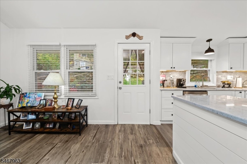 8 Lake View Drive S. Vernon NJ 07419