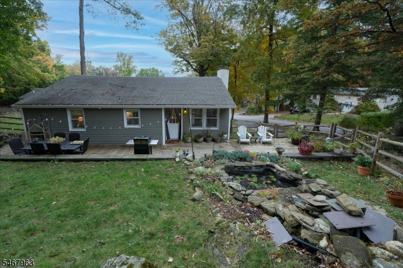 8 Lake View Drive S. Vernon NJ 07419