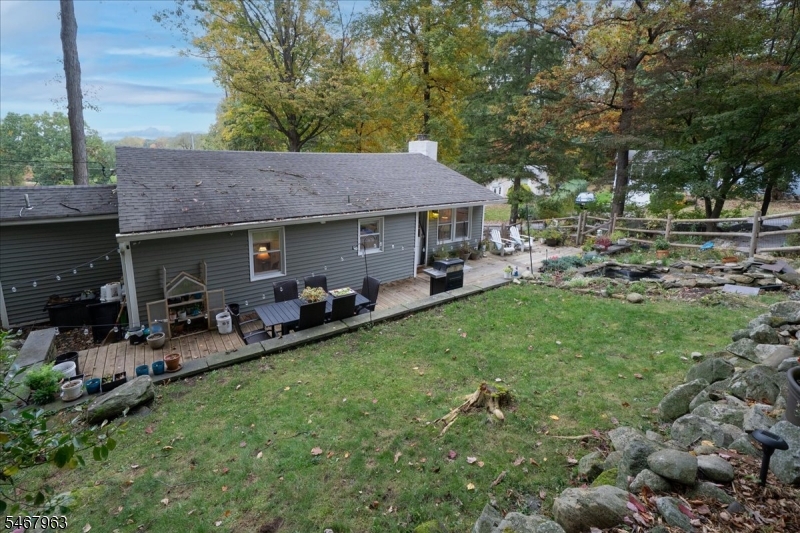 8 Lake View Drive S. Vernon NJ 07419