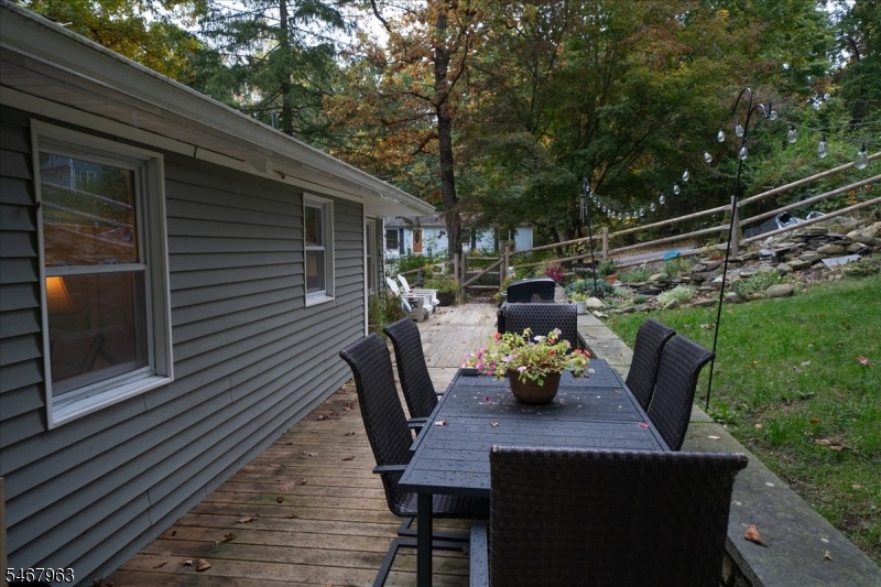 8 Lake View Drive S. Vernon NJ 07419
