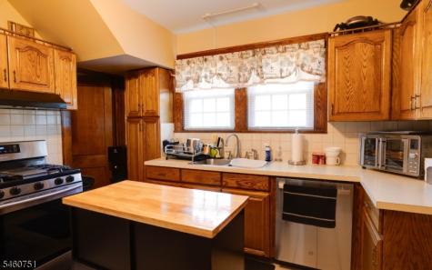 1857 Myrtle Avenue Plainfield NJ 07063