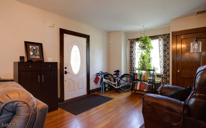 1857 Myrtle Avenue Plainfield NJ 07063