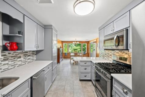 517 Pocasset Road Vernon NJ 07422