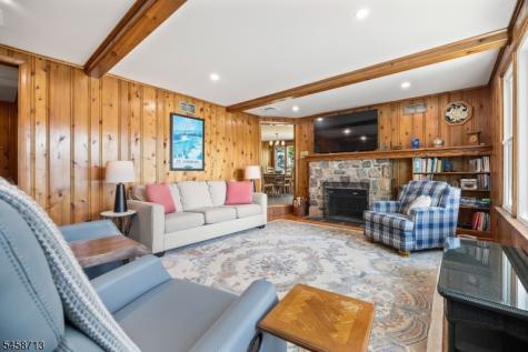 517 Pocasset Road Vernon NJ 07422