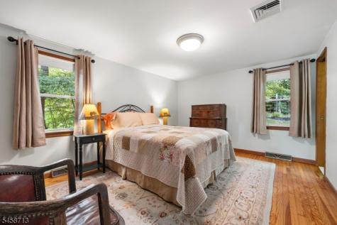 517 Pocasset Road Vernon NJ 07422