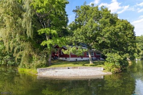 517 Pocasset Road Vernon NJ 07422