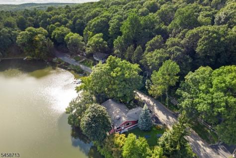 517 Pocasset Road Vernon NJ 07422