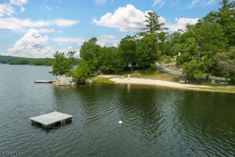 517 Pocasset Road Vernon NJ 07422