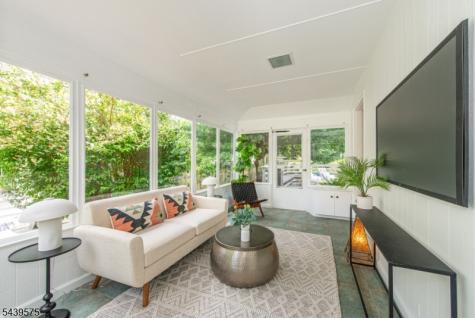 132 Haddon Place Montclair NJ 07043