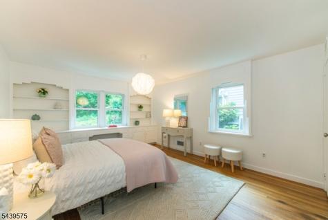132 Haddon Place Montclair NJ 07043
