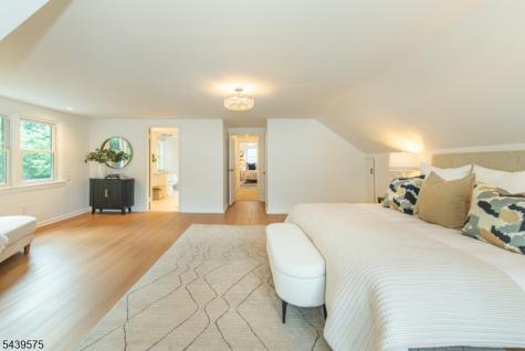 132 Haddon Place Montclair NJ 07043