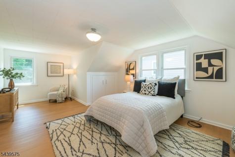 132 Haddon Place Montclair NJ 07043