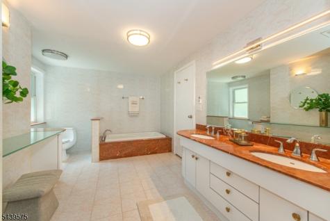 132 Haddon Place Montclair NJ 07043