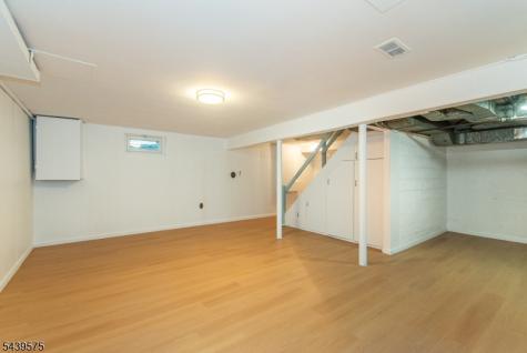 132 Haddon Place Montclair NJ 07043