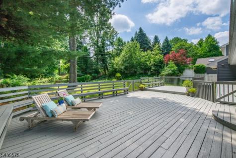 132 Haddon Place Montclair NJ 07043