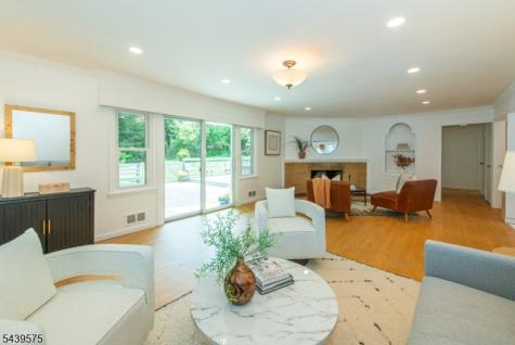 132 Haddon Place Montclair NJ 07043