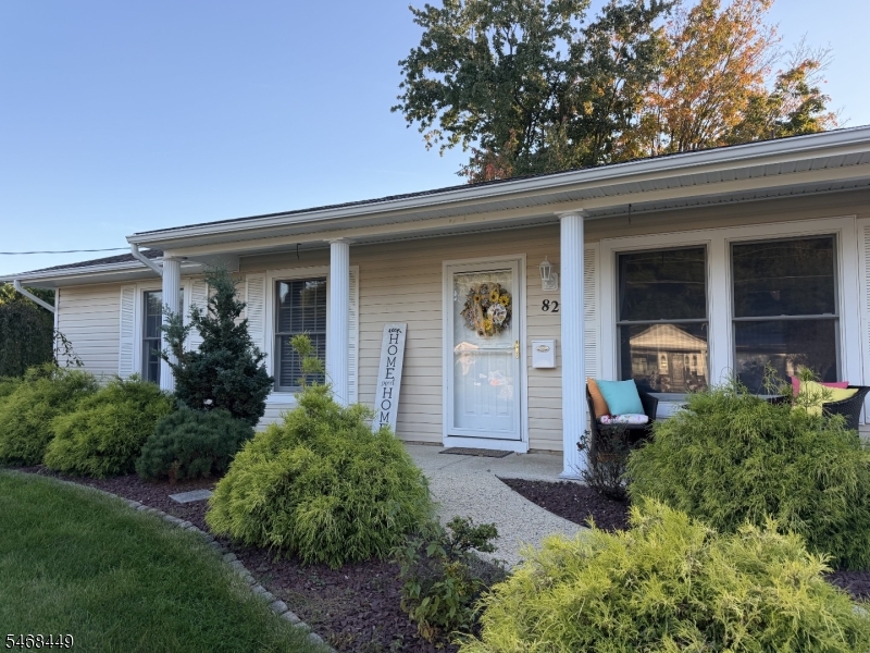 82 Forest Park Terrace Monroe NJ 08831