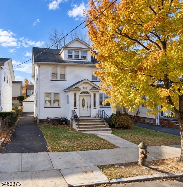 86 Mountain View Place Newark NJ 07106