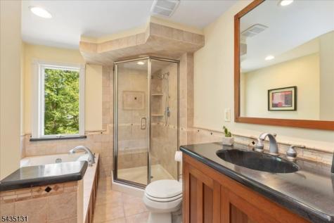 18 Stiles Road Warren NJ 07059