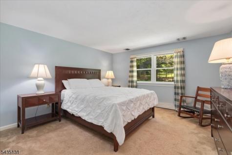 18 Stiles Road Warren NJ 07059
