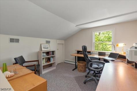 18 Stiles Road Warren NJ 07059