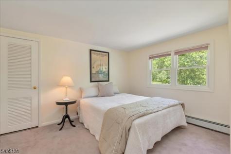 18 Stiles Road Warren NJ 07059