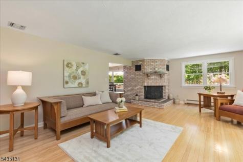 18 Stiles Road Warren NJ 07059