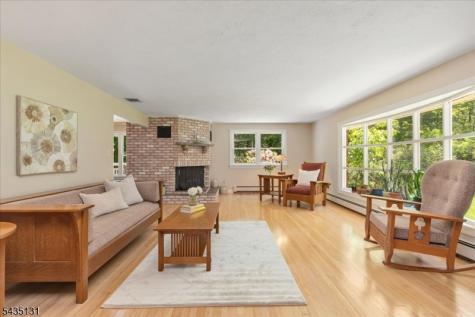 18 Stiles Road Warren NJ 07059