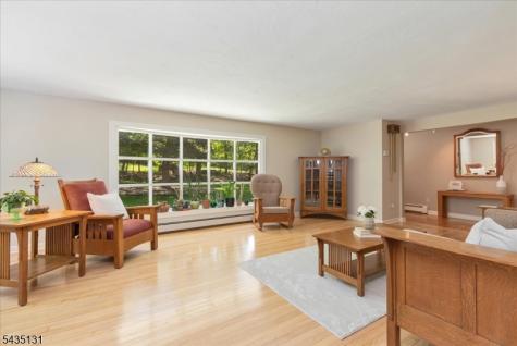18 Stiles Road Warren NJ 07059