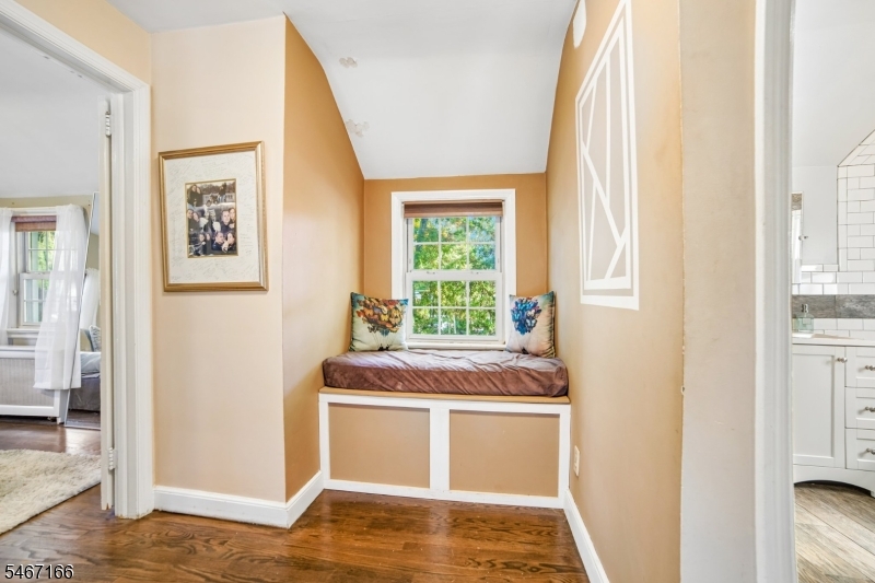188 N Livingston Avenue Livingston NJ 07039