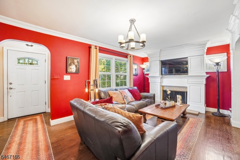 188 N Livingston Avenue Livingston NJ 07039