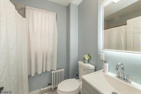 191 Smith Street Newark NJ 07106