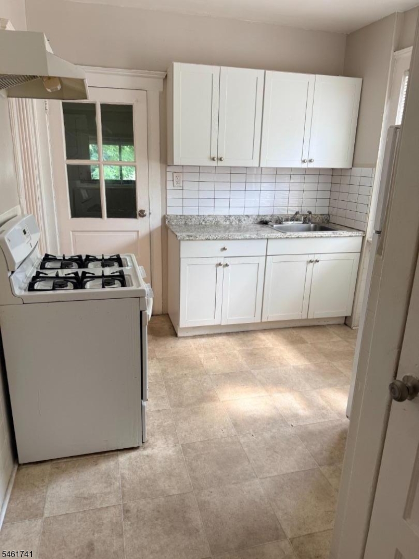 1525 Bond Street Hillside NJ 07205